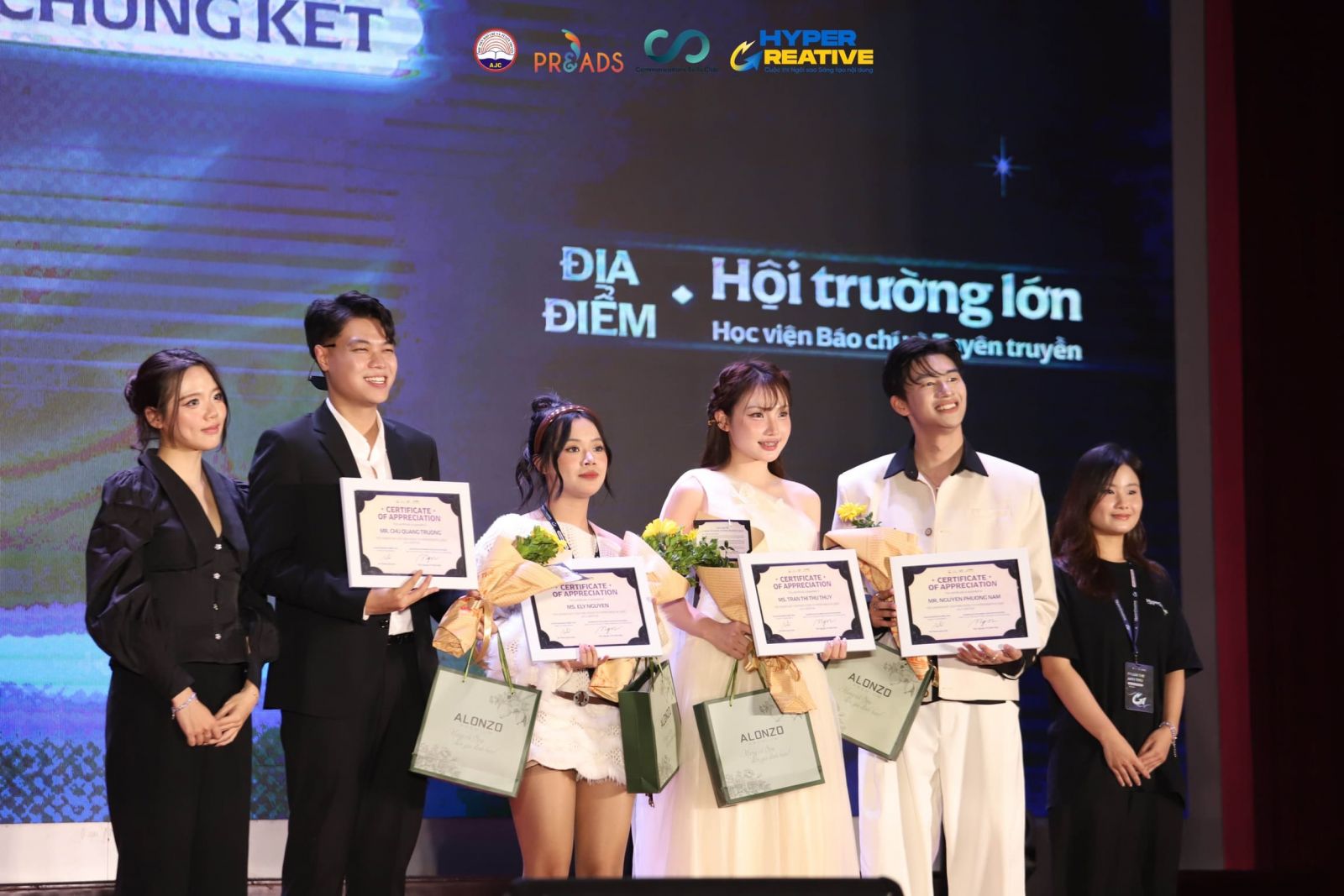  Hai đội The Guest và Enchantix tranh tài quyết liệt trên đường đua vào Top 3 HyperCreative 2025