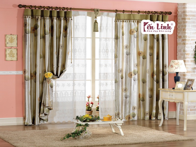  RÈM YẾN LINH: ĐẲNG CẤP TẠO NÊN THƯƠNG HIỆU