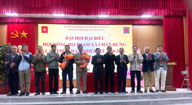 HỘI ĐỒNG HỌ PHẠM XÃ CHẤN HƯNG: Chung tay xây dựng nông thôn mới - Nói không với ma túy