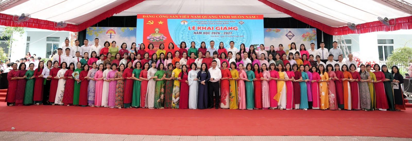TRƯỜNG THCS HÒA BÌNH: NĂM DÒNG KÝ ỨC HỘI TỤ TRONG MỘT MÙA KHAI TRƯỜNG