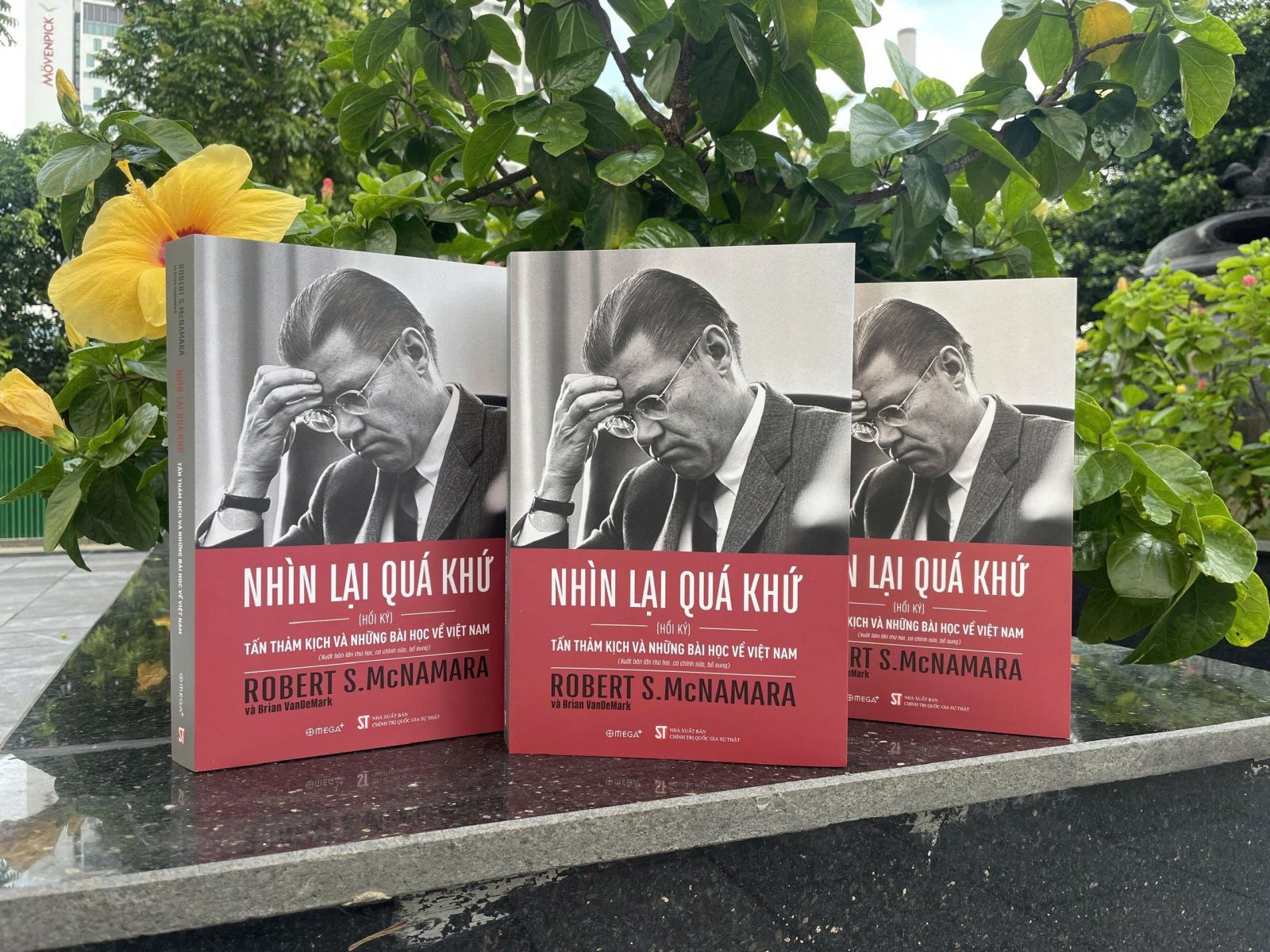 “Nhìn lại quá khứ”: Sự thật không né tránh và bài học không được quên