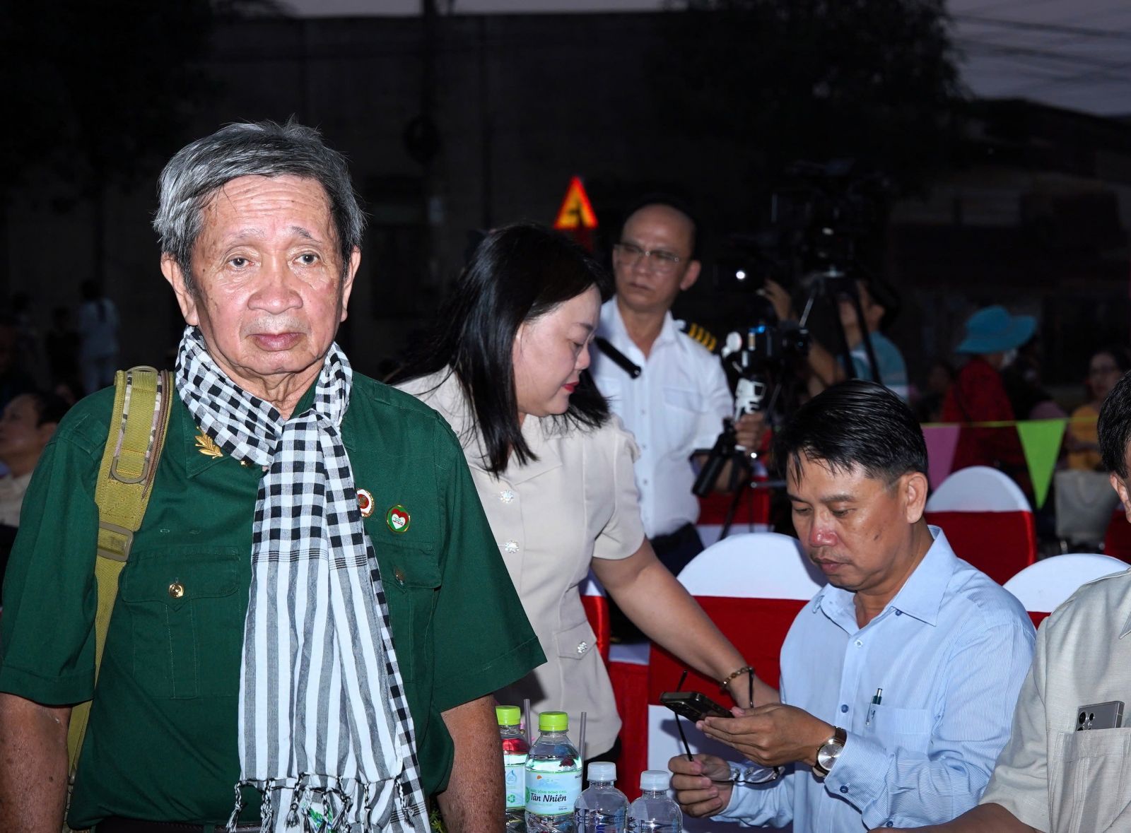 ĐÊM BIÊN GIỚI CHỜ TẾT BÍNH NGỌ